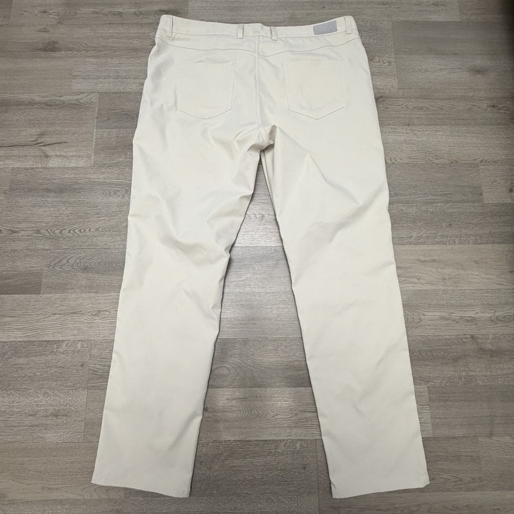 Peter Millar EB66 Golf Pants Khaki 40x32 Gray Lightweight 5 Pocket Performance - Picture 6 of 15